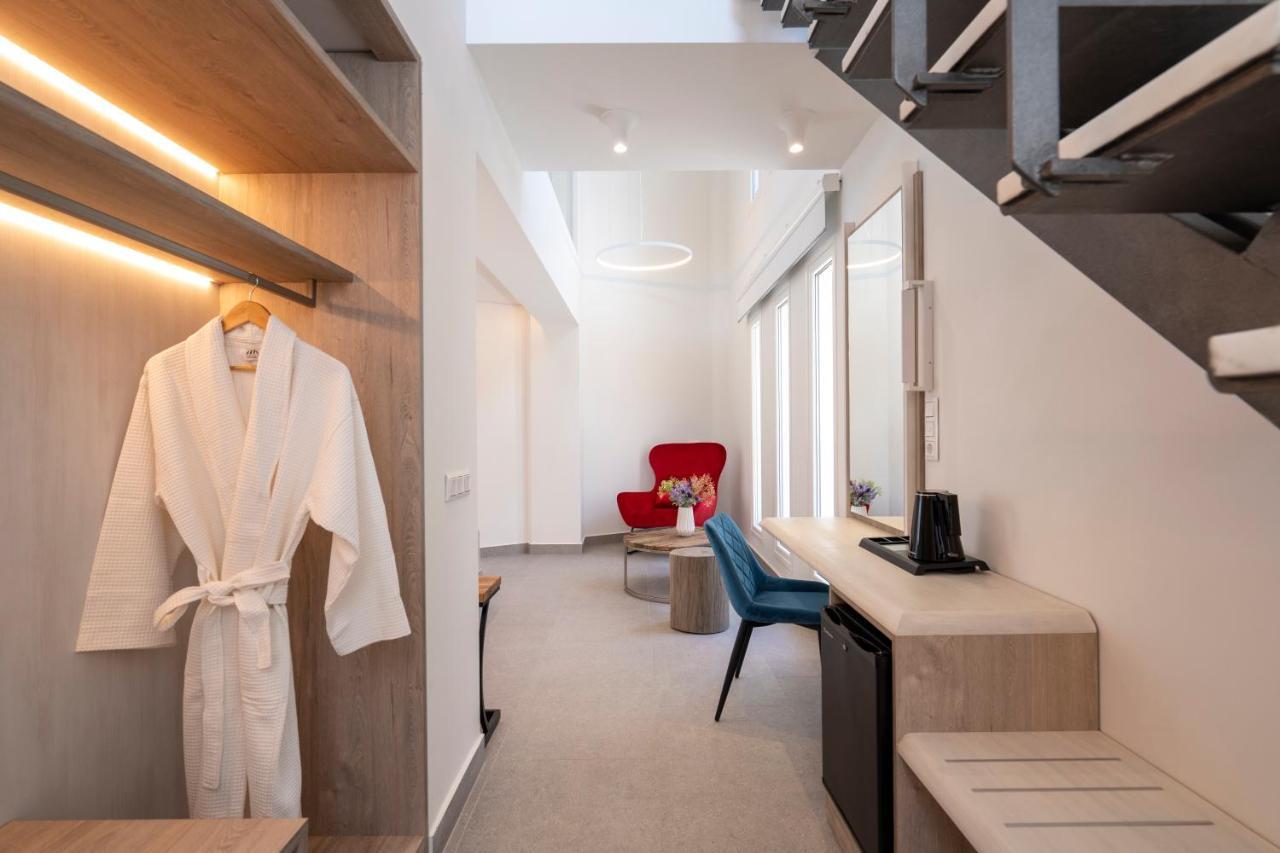 Mirablue Luxury Residences (Adults Only) Pefkochori Bagian luar foto